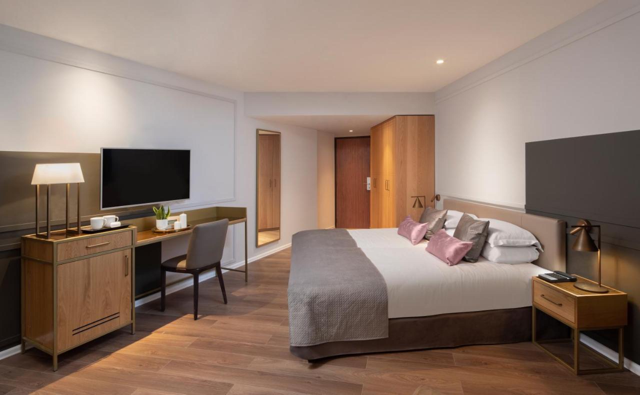 Cassia Hotel 4*