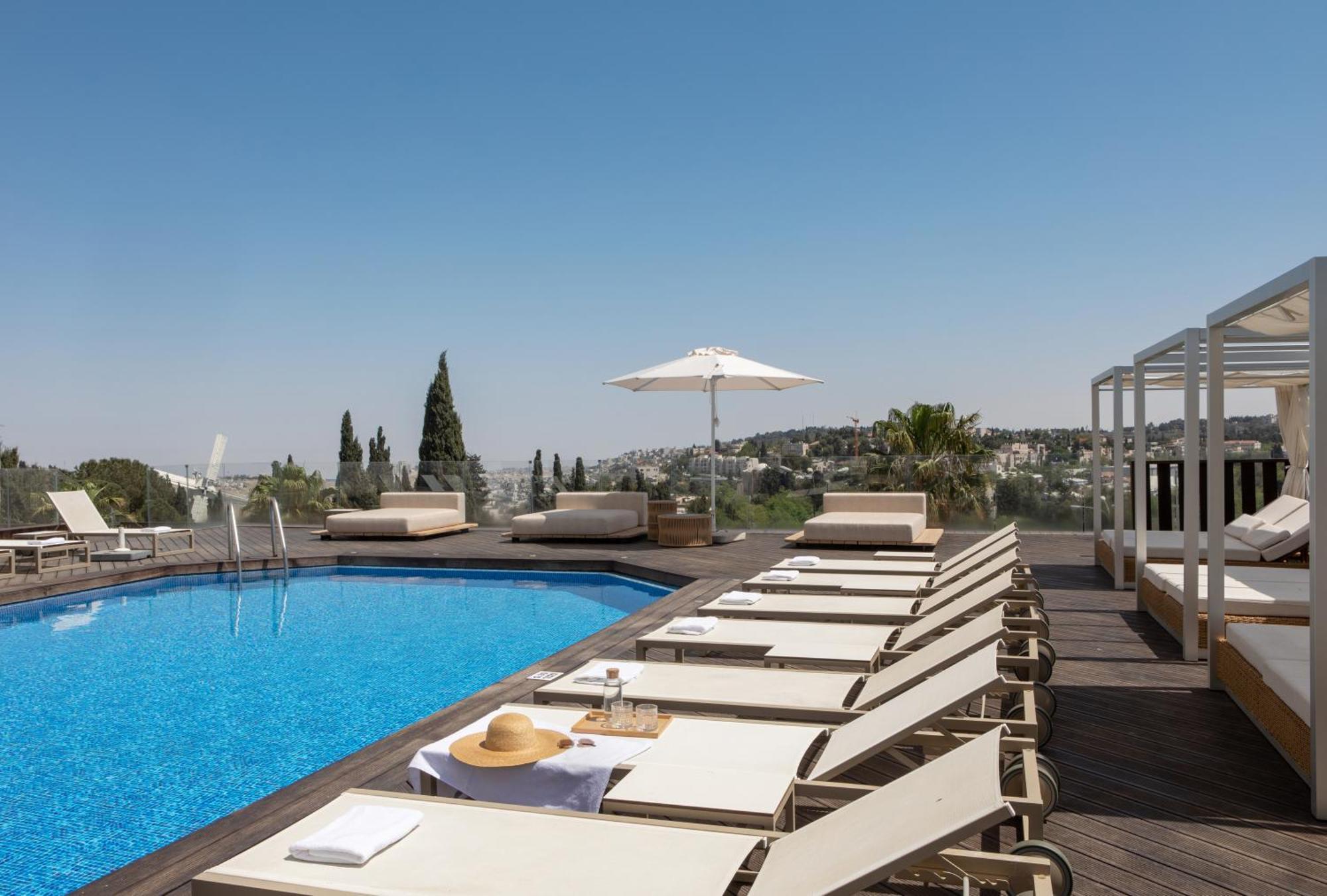 Cassia Hotel 4*